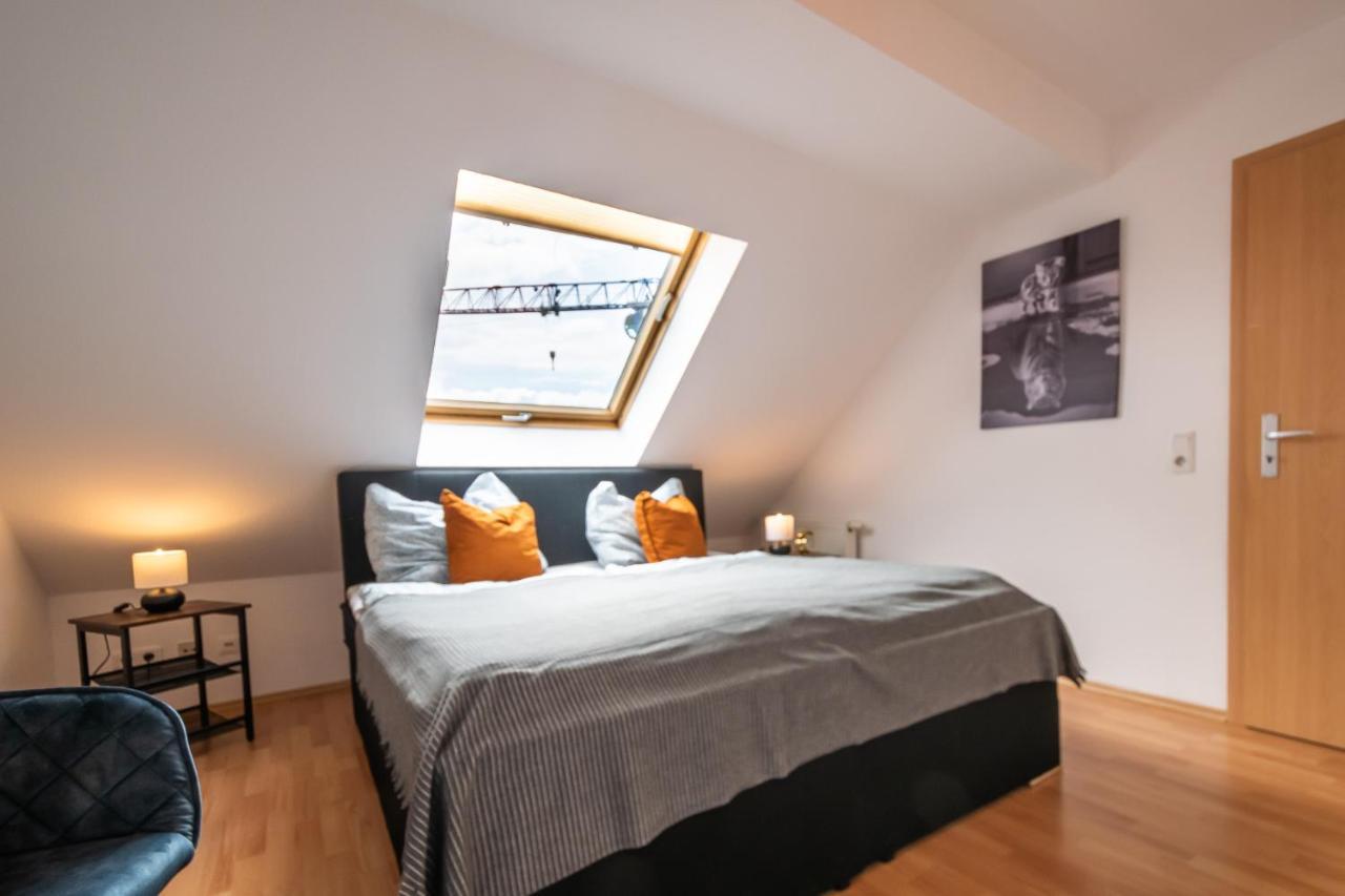 Schöne Dachterasse NETFLIX&PRIME Zentral Modern bis 4 Pers Magdeburg Exterior foto