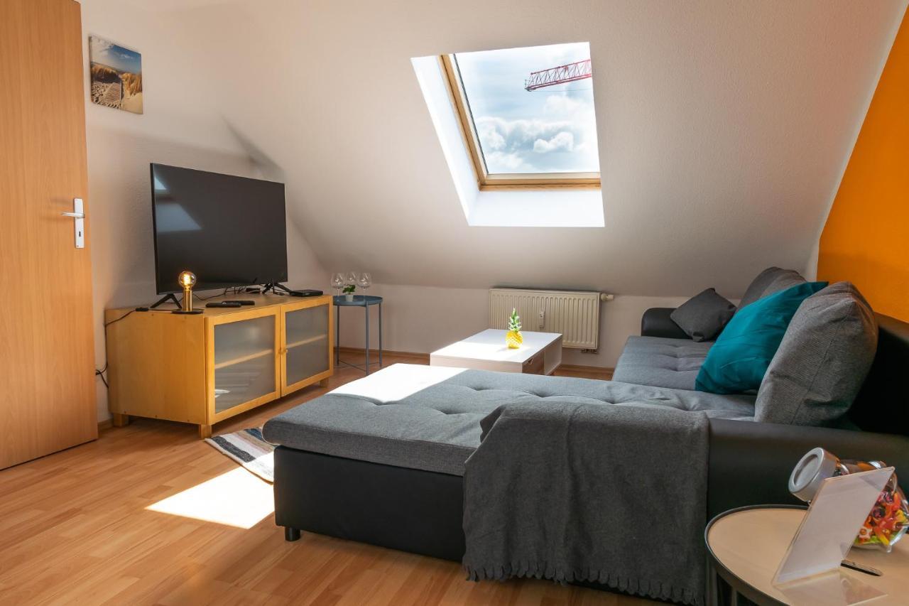 Schöne Dachterasse NETFLIX&PRIME Zentral Modern bis 4 Pers Magdeburg Exterior foto